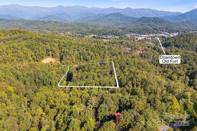 152 Highland Point Drive, Old Fort, NC 28762