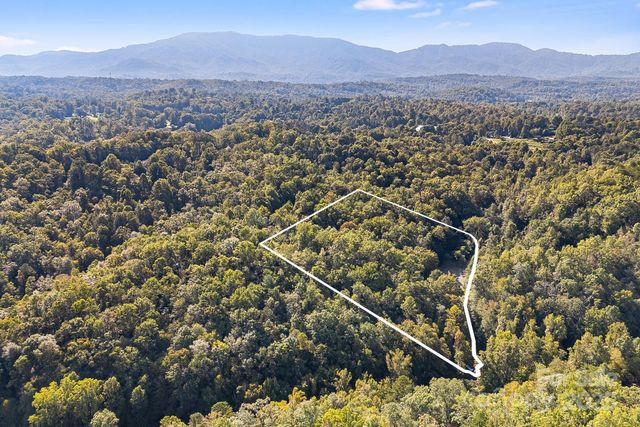 152 Highland Point Drive, Old Fort, NC 28762