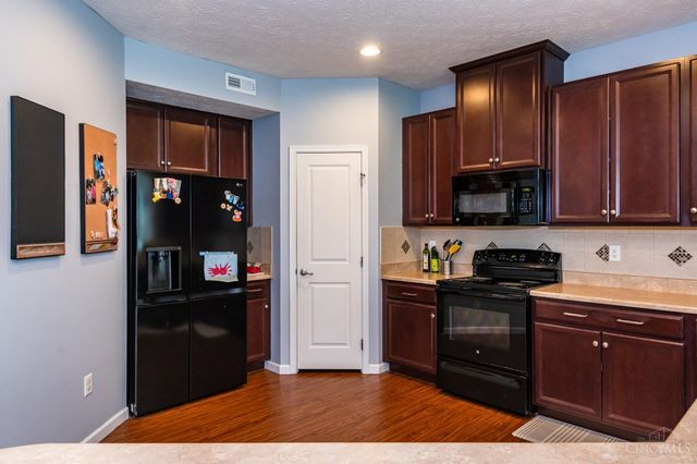 5295 Venetian Way, Hamilton Twp, OH 45152