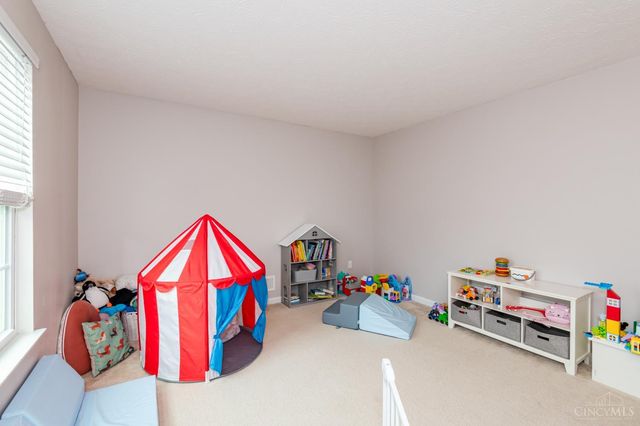 5295 Venetian Way, Hamilton Twp, OH 45152