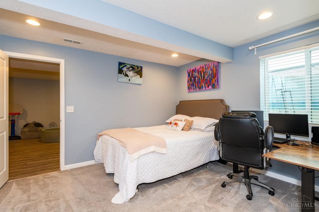 5295 Venetian Way, Hamilton Twp, OH 45152