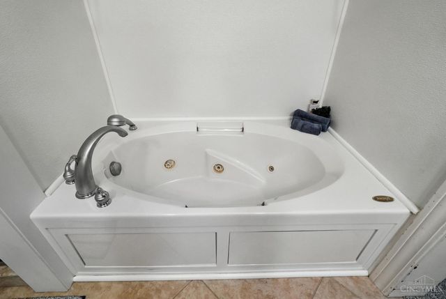 4904 Timberline Drive, Middletown, OH 45042