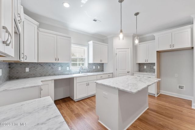 233 Telluride Court, Aberdeen, NC 28315