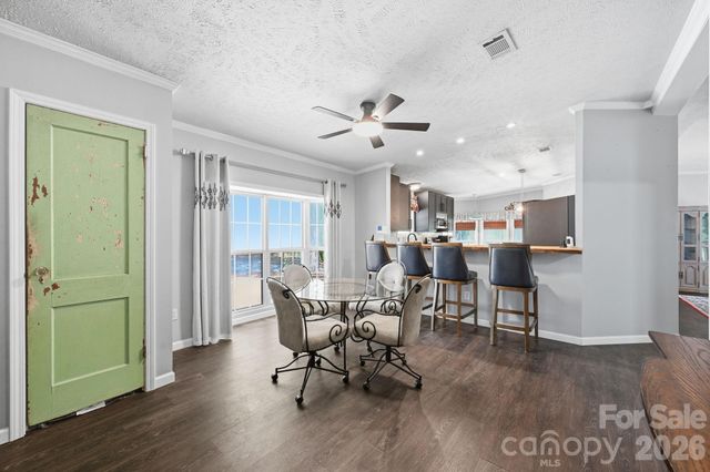 10368 Turnplow Drive, Davidson, NC 28036