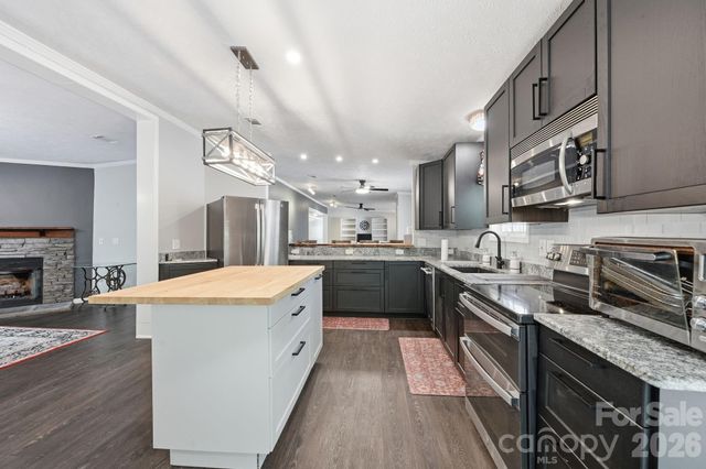 10368 Turnplow Drive, Davidson, NC 28036