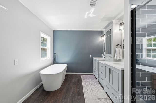 10368 Turnplow Drive, Davidson, NC 28036