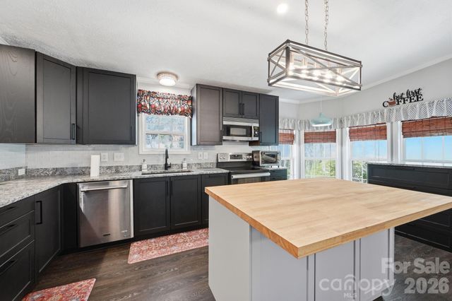 10368 Turnplow Drive, Davidson, NC 28036