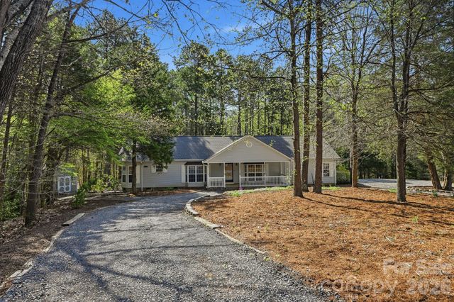 10368 Turnplow Drive, Davidson, NC 28036