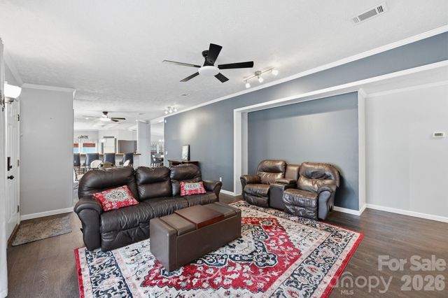 10368 Turnplow Drive, Davidson, NC 28036