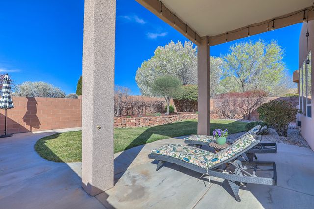 7315 Hawthorn Avenue NE, Albuquerque, NM 87113