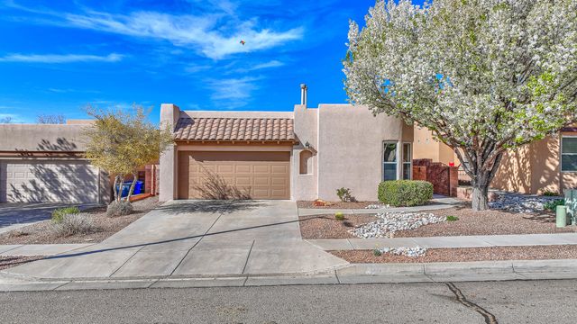 7315 Hawthorn Avenue NE, Albuquerque, NM 87113