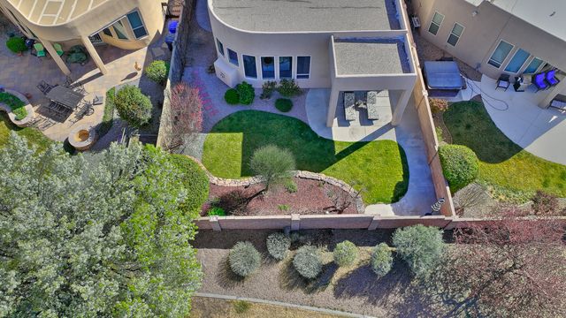 7315 Hawthorn Avenue NE, Albuquerque, NM 87113