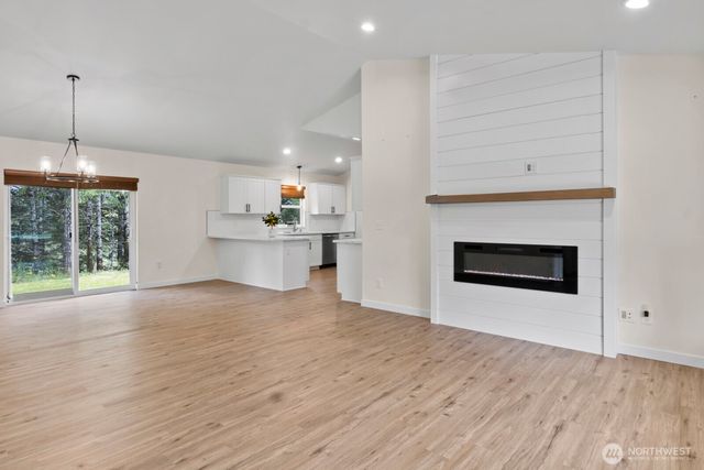 902 W California Road, Shelton, WA 98584