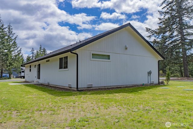 902 W California Road, Shelton, WA 98584