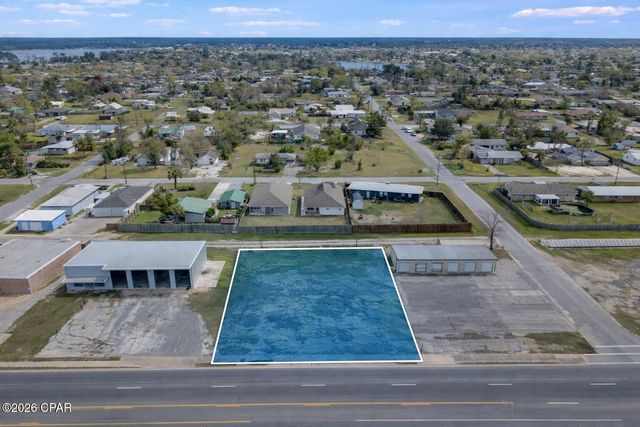 523 Ohio Avenue, Lynn Haven, FL 32444