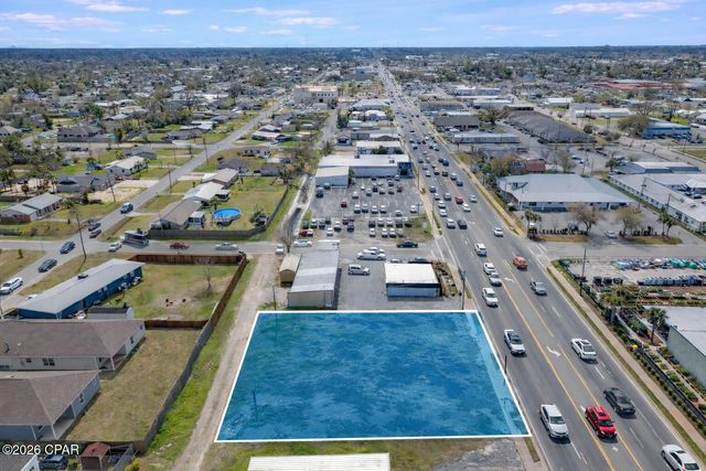 523 Ohio Avenue, Lynn Haven, FL 32444