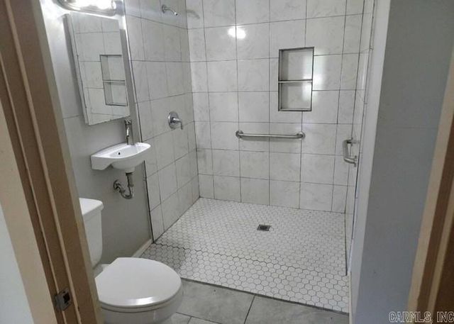 194 Ouachita 54, Camden, AR 71701