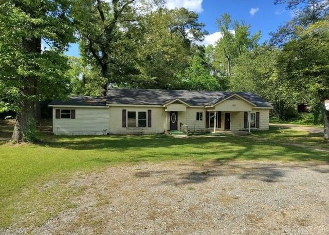 194 Ouachita 54, Camden, AR 71701