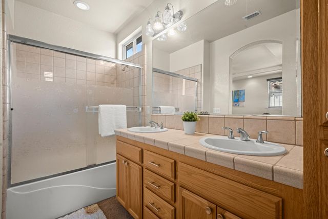 3271 San Vicente Rd, West Sacramento, CA 95691