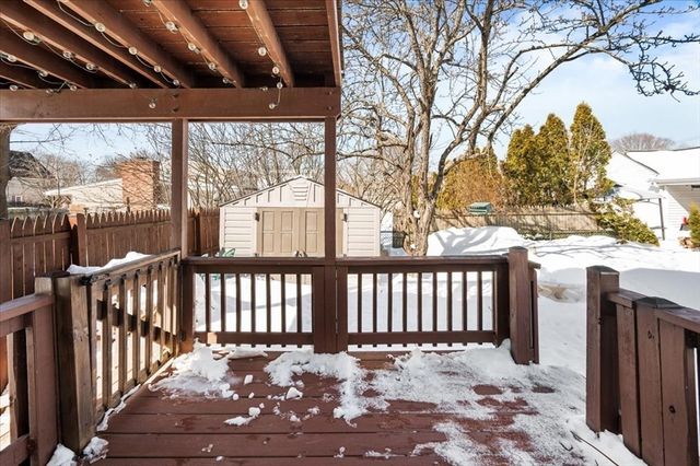 25 Lord St, Attleboro, MA 02703