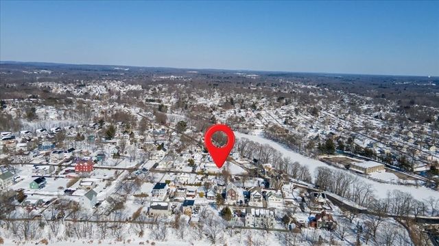 25 Lord St, Attleboro, MA 02703