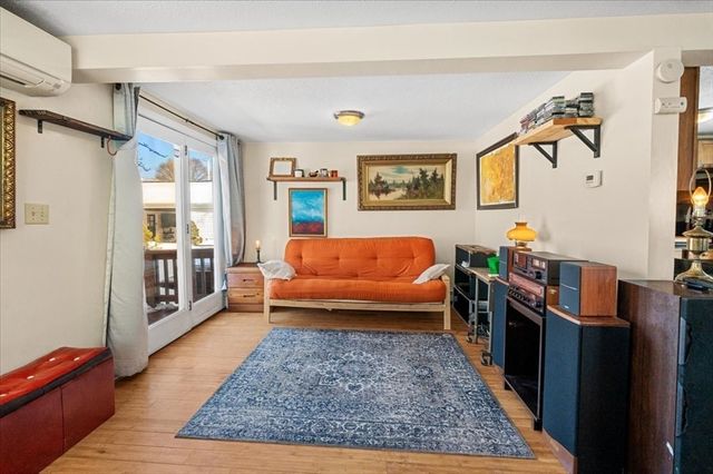 25 Lord St, Attleboro, MA 02703