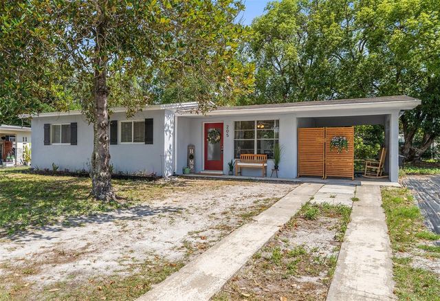 205 WILSHIRE DRIVE, Casselberry, FL 32707