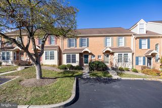 1933 REVOLUTIONARY CT #95A, Phoenixville, PA 19460