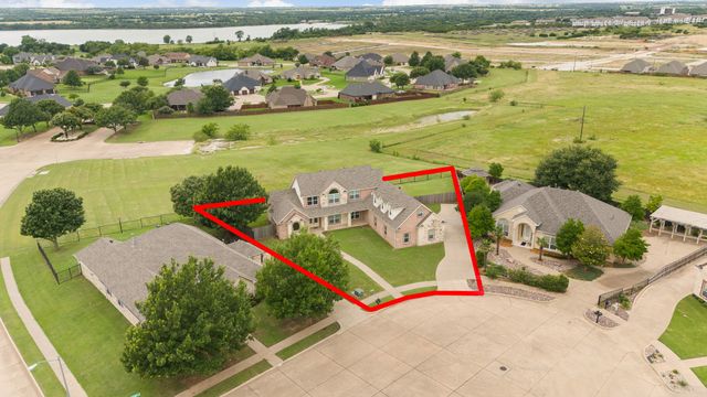 2008 Natchez Court, Cleburne, TX 76033