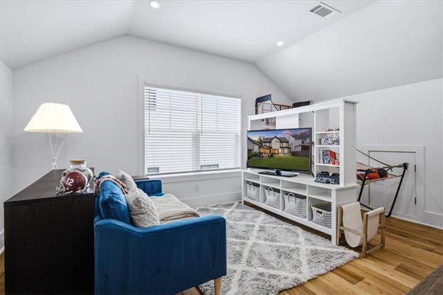 3564 S Sherwood Road SE, Smyrna, GA 30082