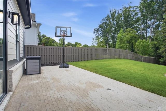 3564 S Sherwood Road SE, Smyrna, GA 30082