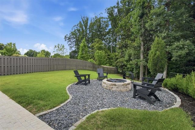 3564 S Sherwood Road SE, Smyrna, GA 30082
