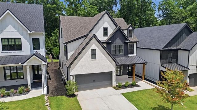 3564 S Sherwood Road SE, Smyrna, GA 30082