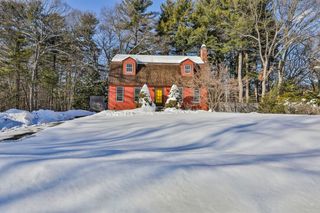 3 Shawnee Circle, Billerica, MA 01821