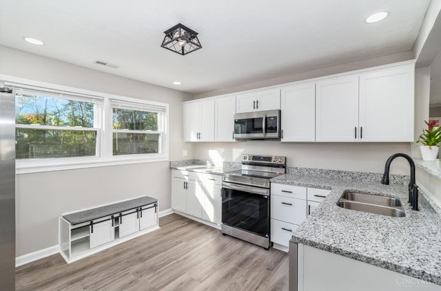 5 Woodruff Lane, Batavia Twp, OH 45102