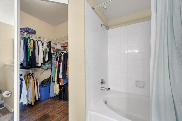 1330 Old Spanish Trail 1308, Houston, TX 77054