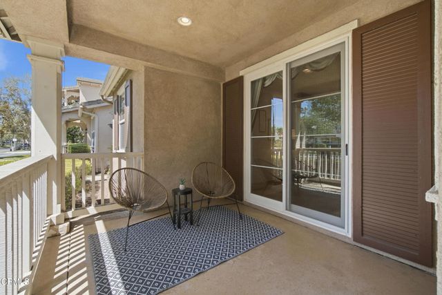 408 Village Commons Boulevard, Camarillo, CA 93012
