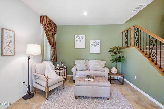 408 Village Commons Boulevard, Camarillo, CA 93012