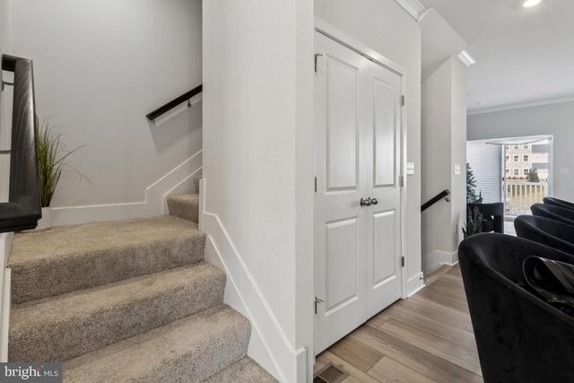 10939 DRUMMOND PL, White Plains, MD 20695