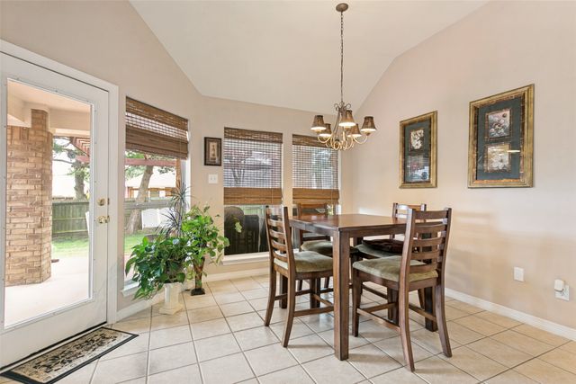 2304 Castlegate Drive, Corinth, TX 76210