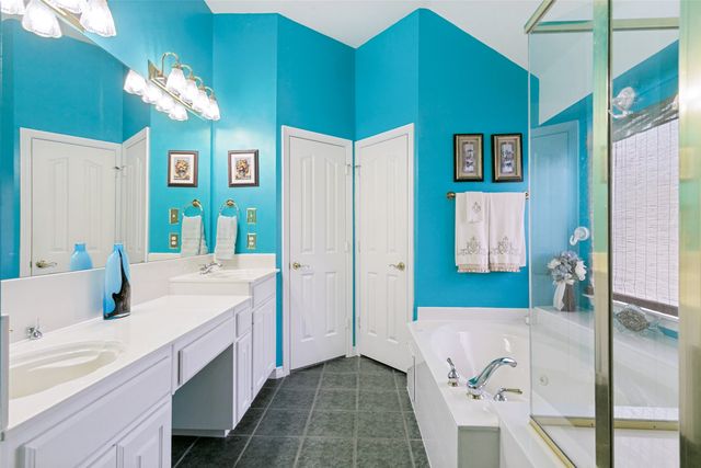 2304 Castlegate Drive, Corinth, TX 76210