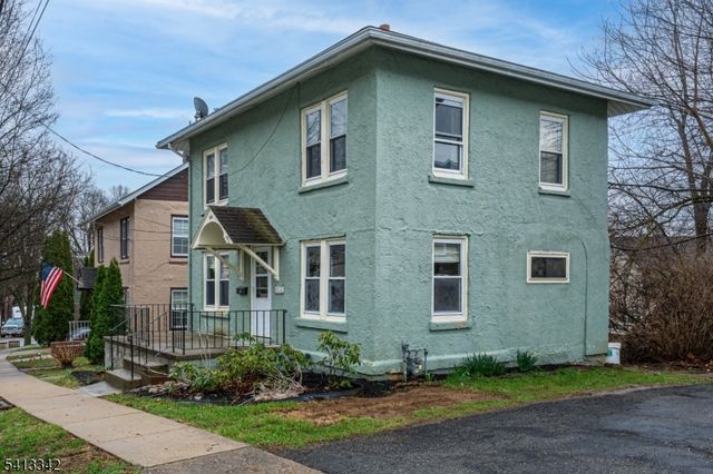 916 Gates St, Phillipsburg Town, NJ 08865