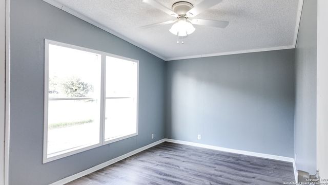 11073 Briggs, Atascosa, TX 78002