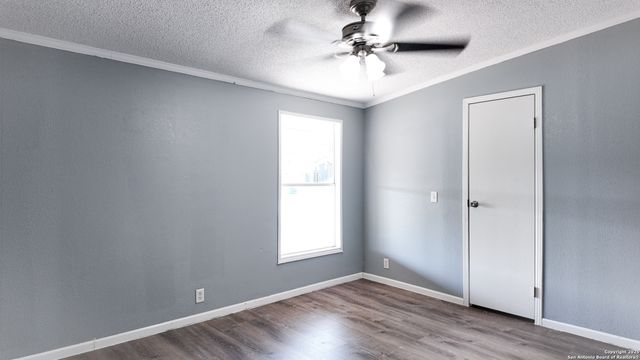 11073 Briggs, Atascosa, TX 78002