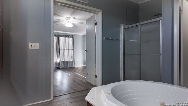 11073 Briggs, Atascosa, TX 78002