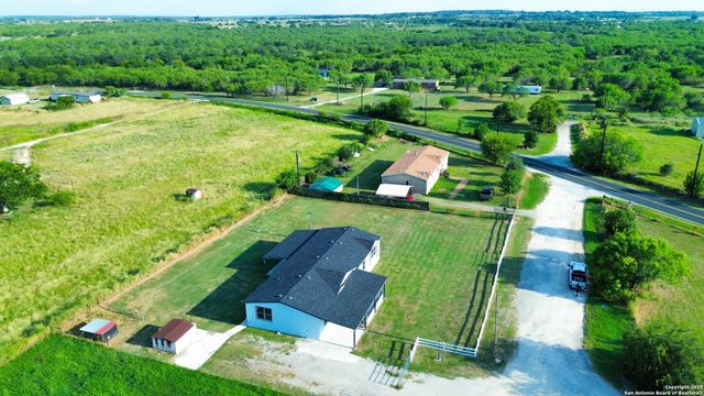 11073 Briggs, Atascosa, TX 78002