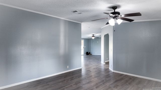 11073 Briggs, Atascosa, TX 78002