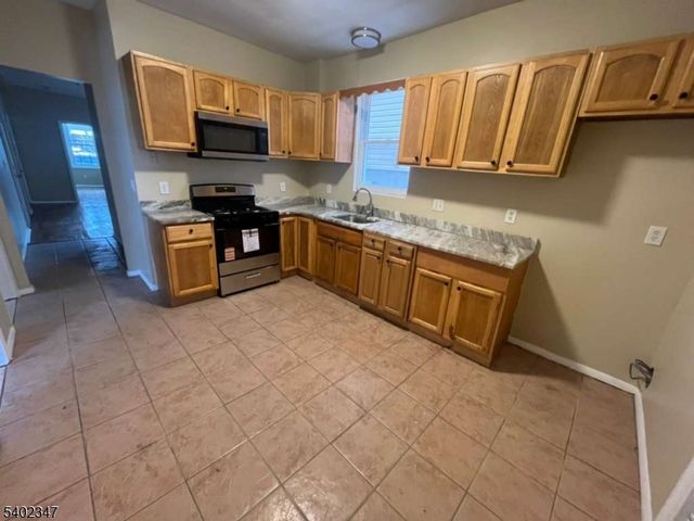 117 S 12Th St, Newark City, NJ 07107