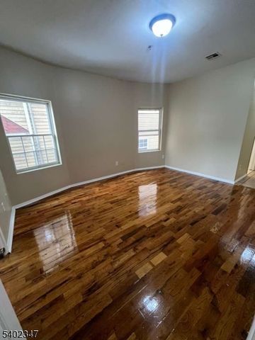 117 S 12Th St, Newark City, NJ 07107