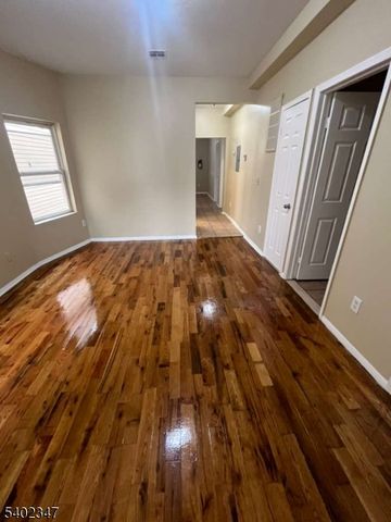 117 S 12Th St, Newark City, NJ 07107